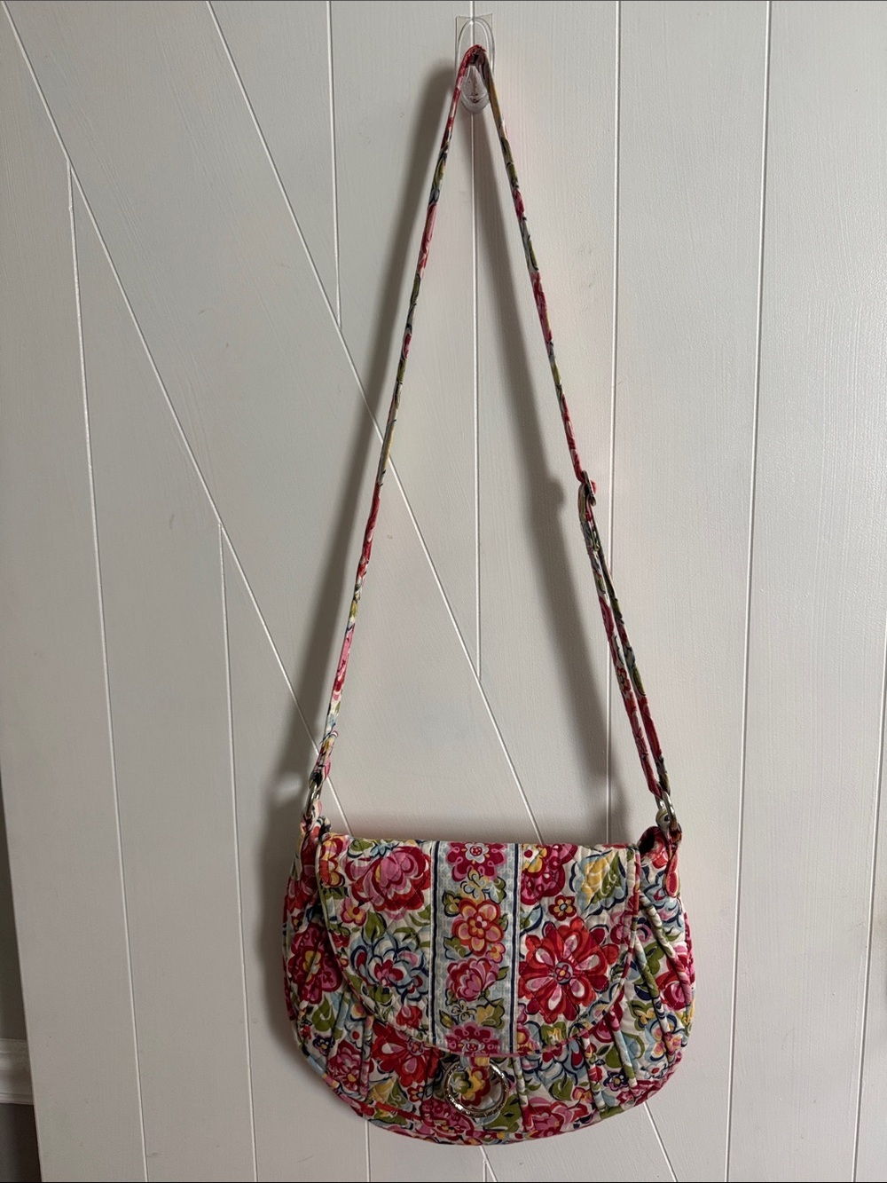 Vera Bradley Saddle Up Bag in Hope Garden  pattern